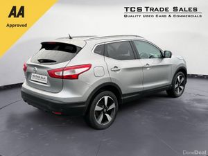 2017 Nissan Qashqai 1.5 Dci N-Connecta 110BHP - Image 3