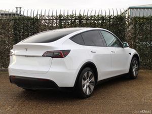 Tesla Model Y Long Range Low Km - Image 3