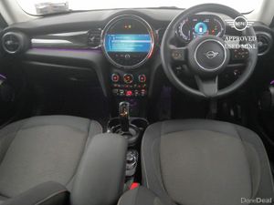 Mini Cooper 3-Door Cooper Classic - Image 4