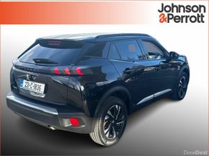 Peugeot 2008 1.2 Puretech 100bhp Allure - Image 2