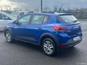 Dacia Sandero Stepway TCe 90 STEPWAY Comfort - Image 3