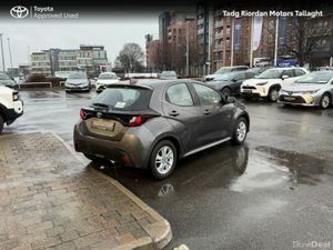 Toyota Yaris 1.0 LUNA 4DR - Image 2