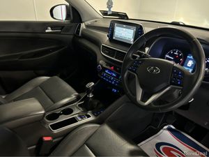 Hyundai Tucson IX35 EXECUTIVE PLUS 5DR - Image 3