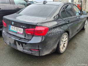 2017 BMW 318d Automatic Leather - Image 4