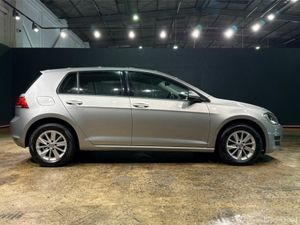 Volkswagen Golf AUTOMATIC 1.2L TSI - A/C HEATING C - Image 3