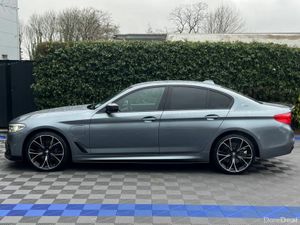 BMW 5-Series 530e M-SPORT COMPETITION 2.0 HYBRID / - Image 3