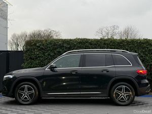 Mercedes-Benz EQB 4MATIC AMG-LINE PREMIUM 7-SEATER - Image 3