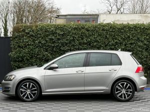 Volkswagen Golf HIGHLINE 1.4 TSI AUTO ** BIG SPEC - Image 3
