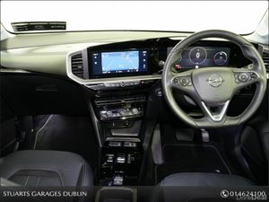 Opel Mokka E EliteELECTRIC AND HEATED MIRRORS, KEY - Image 4