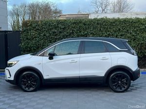 Opel Crossland SRI 1.5 // REVERSE CAMERA // DUAL Z - Image 3