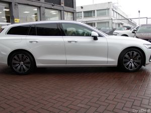 2020 VOLVO PHEV T6 340 HP R-DESIGN AUTO AWD - Image 3