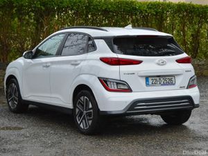 Hyundai KONA Kona EV Premium 39 kWh - Image 3