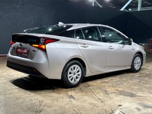 Toyota Prius 1.8L PETROL HYBRID - MULTI FUNCTION S - Image 4