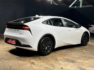 Toyota Prius 1.8 HYBRID - NEW MODEL - CRUISE CONTR - Image 4