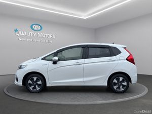 2018 HONDA FIT HYBRID (S64) - Image 4