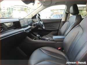 MG HS EXCLUSIVE TOP SPEC - Image 3