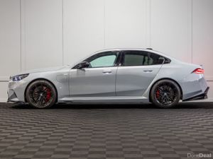 2025 BMW M5 (G90) - Image 3