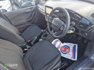 Ford Fiesta 1.1L Ti-VCT 75PS Trend - Image 4