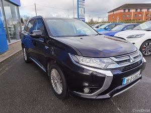 MITSUBISHI OUTLANDER 2.0 4H AUTOMATIC PHEV - Image 3