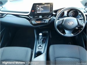 Toyota C-HR 1.8 HYBRID SPORT BITONE - Image 2