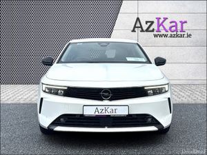 Opel Astra 2022 SC 1.2L PETROL HATCHBACK NCT 2028 - Image 2