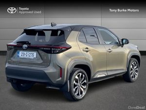 Toyota Yaris Cross LunaSport - BiTone - 1.5 Hybrid - Image 2