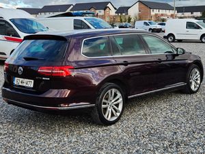 Volkswagen Passat Highline Estate 2.0TDI - Image 4