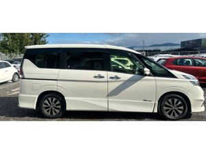 Nissan Serena 2.0 Petrol Hybrid Automatic Low mile - Image 4