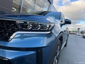 Kia Sorento K3 5P 5DR Auto - Image 3