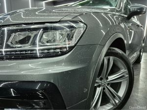 Volkswagen Tiguan R-LINE 2.0 TDI MANUAL 6SPEED FWD - Image 2