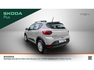 Dacia Sandero Stepway Expression TCE 90 NBI-AS NEW - Image 3