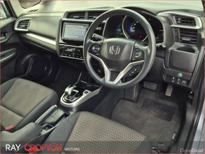 Honda Fit FIT DAA-GP5 HYBRID 5DR AUTO - Image 3