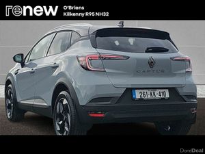 Renault Captur TECHNO 1.2 TCE 115 BHP 5DR *DEMO MO - Image 3
