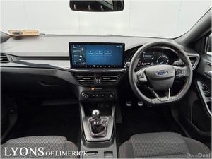Ford Focus ST-Line X 1.0L EcoBoost 125PS mHEV - Image 4