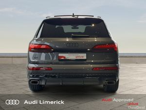 Audi Q7 BRAND NEW S line TFSI e quattro 367HP tipt - Image 4