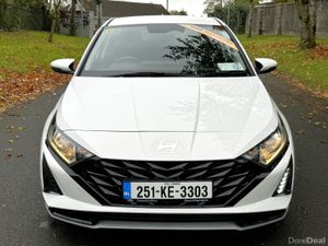 Hyundai i20 AUTOMATIC Deluxe Plus - 2025 - Image 3