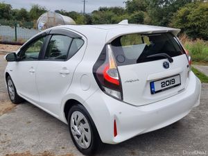 Toyota Aqua 2019 - Image 2