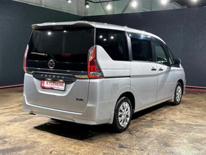 Nissan Serena 2.0 HYBRID AUTOMATIC - CRUISE CONTRO - Image 4