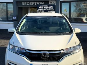 2018 Honda JAZZ/Fit 1.5 Petrol Hybrid ,Automatic - Image 2