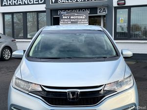 2019 Honda FIT 1.5 Hybrid auto Leather Specs - Image 2