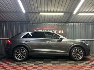 2021 212 Audi Q8 3.0TFSI e 55 S-Line Automatic - Image 3