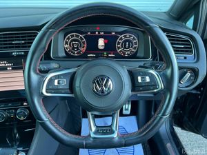 Volkswagen Golf GTI 2.0 TSI AUTO // FULL SERVICE H - Image 4