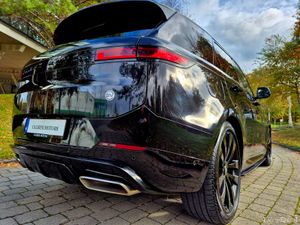 RANGE ROVER SPORT P550e AUTOBIOGRAPHY - Image 4