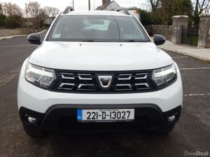 2022 Dacia Duster Comfort 4X4 Tax & Test 02/28 - Image 3