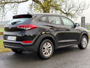 Hyundai Tucson 2017 Comfort 1.7 D - Image 4