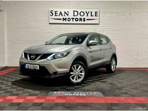 Nissan Qashqai 2015 1.2 Petrol Manual LOW KM - Image 2