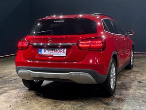 Mercedes-Benz GLA 1.6 AUTOMATIC - ELECTRIC TAILGAT - Image 4