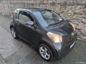 Toyota iQ 2010 ideal starter car - Image 2