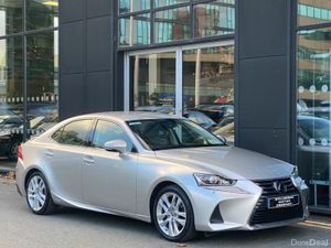 Lexus IS Executive Edition Hybrid Auto - Image 3