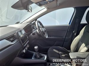 Renault Captur TCe 100 Iconic - Image 4